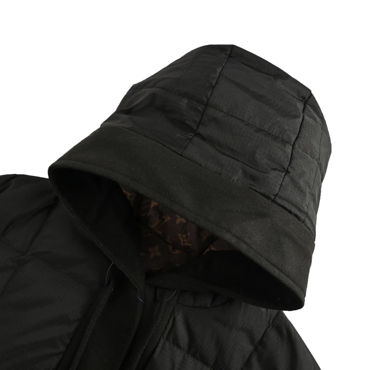 Louis Vuitton/Louis Vuitton embossed leather label fine plaid hooded down jacket